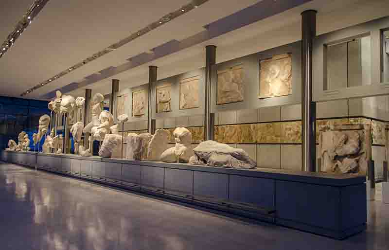 57 - Grecia - Atenas - museo de la Acropolis - sala del Partenon